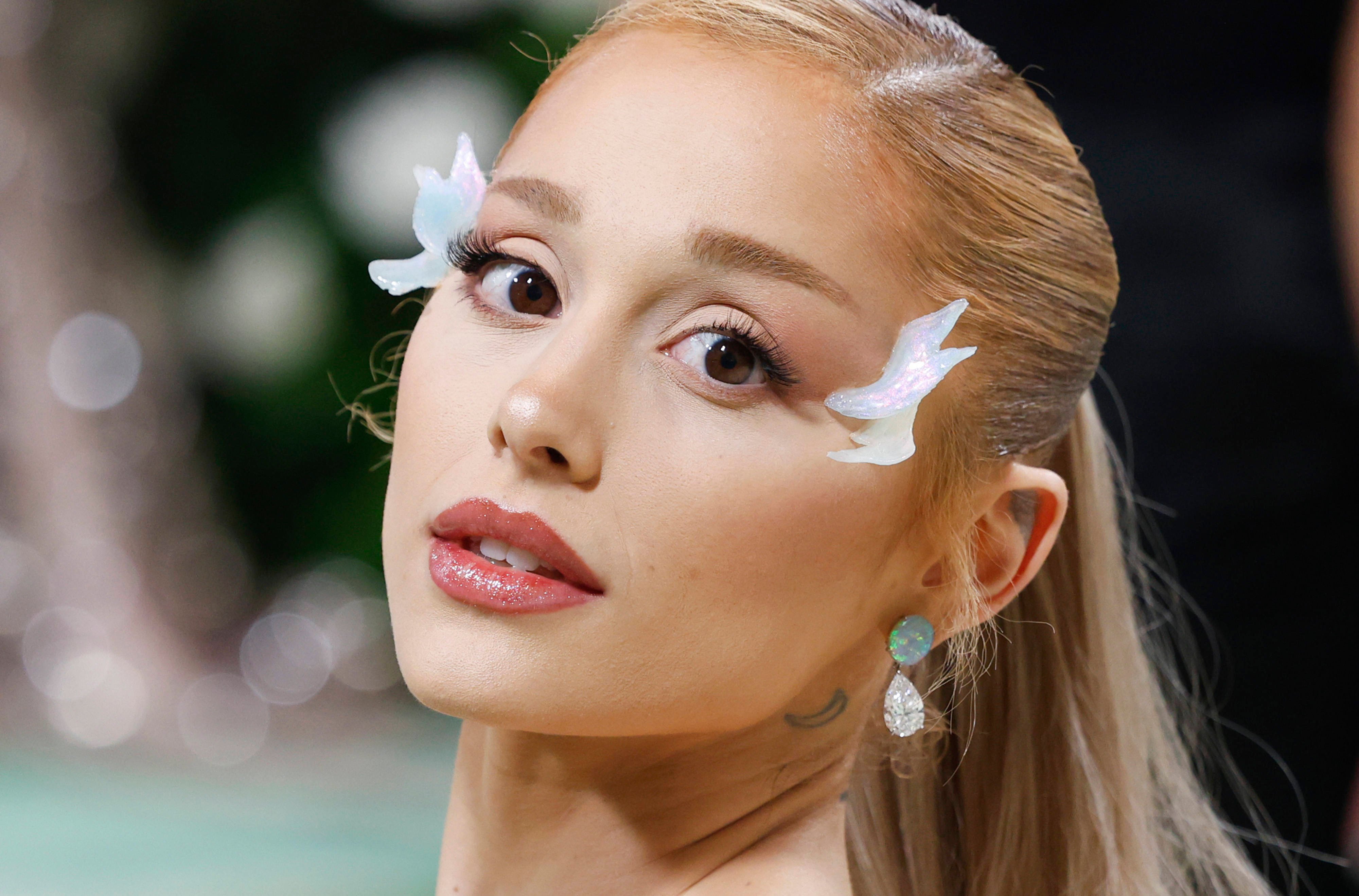 Ariana Grande at the Met Gala. 2024 imago0472750130h