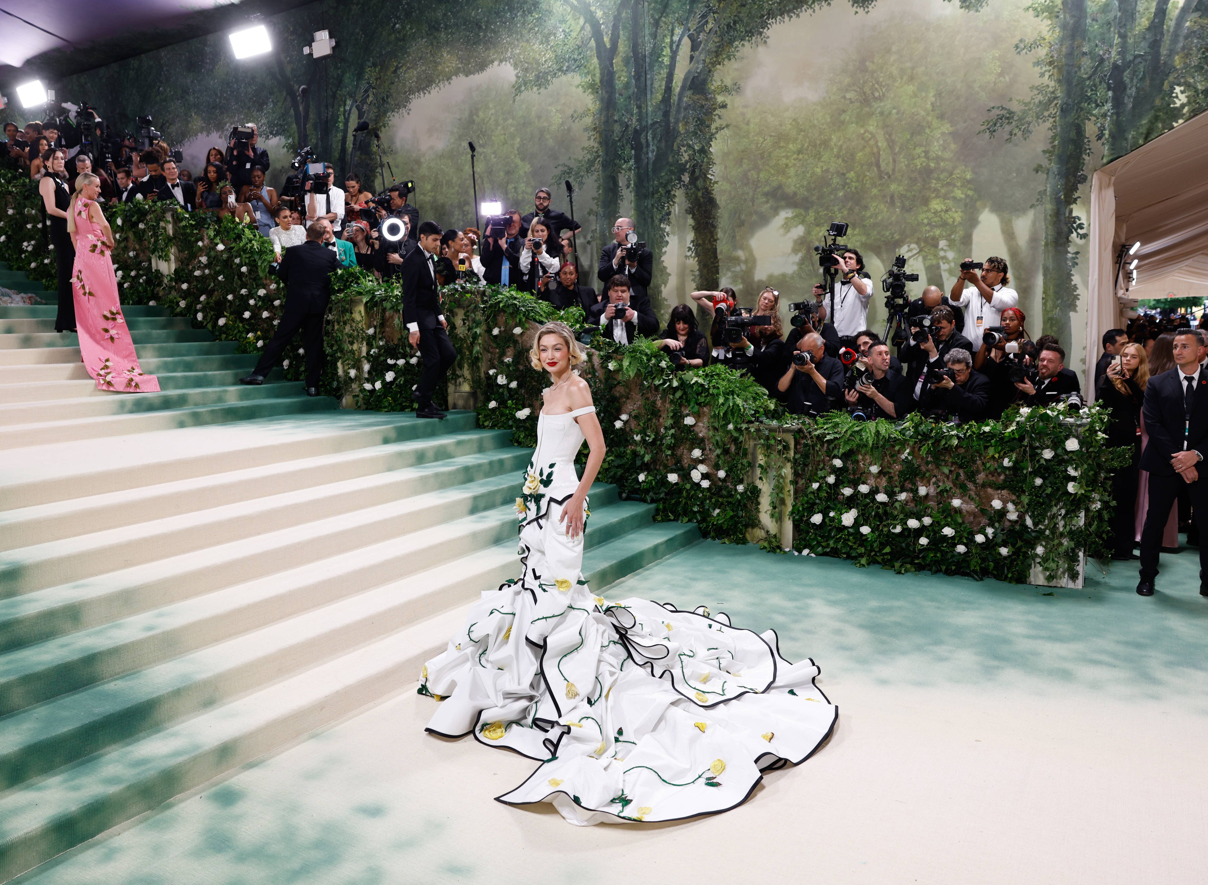 Gigi Hadid at the Net Gala 2024 imago0472697796h