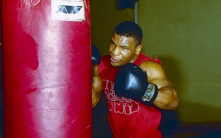 mike-tyson-training-at-cus-d-amatos-gym-in-catskill