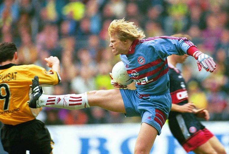 Oliver Kahn gestrecktes Bein Stephane Chapuisat