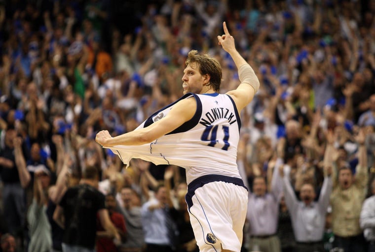 Dirk Nowitzki jubelt letzte mínute game-winner Utah Jazz