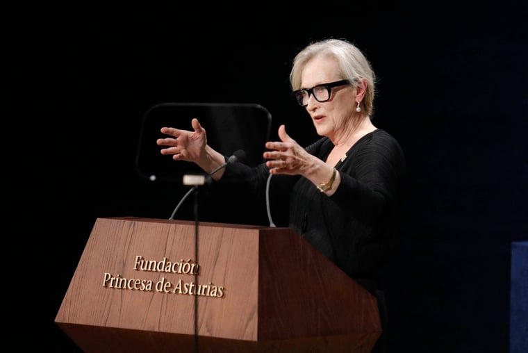 IMAGO / ABACAPRESS / Europa Press | Meryl Streep speaks during the 43rd edition of the Princess of Asturias Awards. 