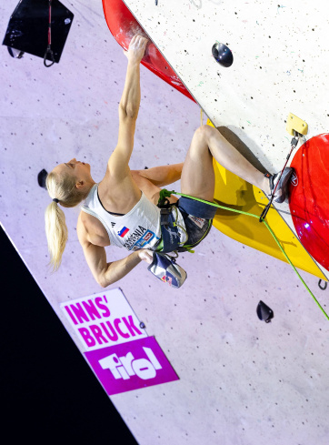 Janja Garnbret aus Slowenien Finale IFSC Climbing World Cup Lead-Wettbewerb der Frauen