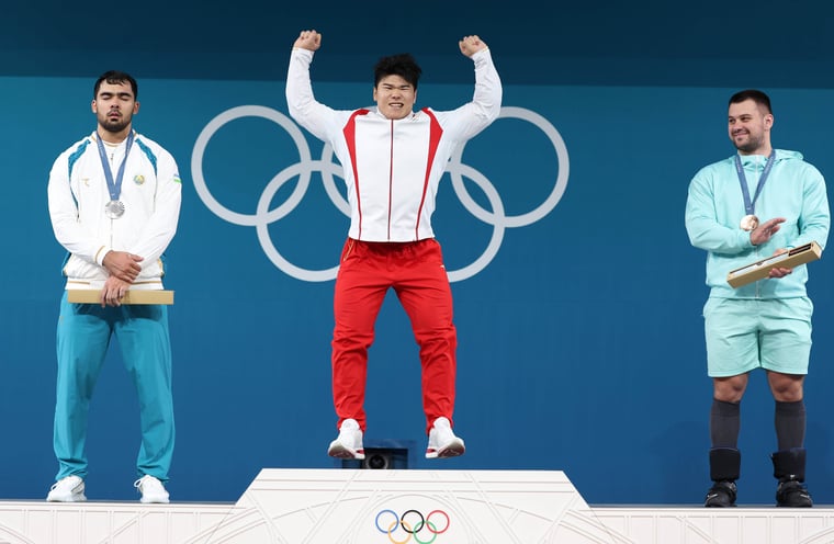 Liu Huanhua gold medal weightlifting Paris 2024