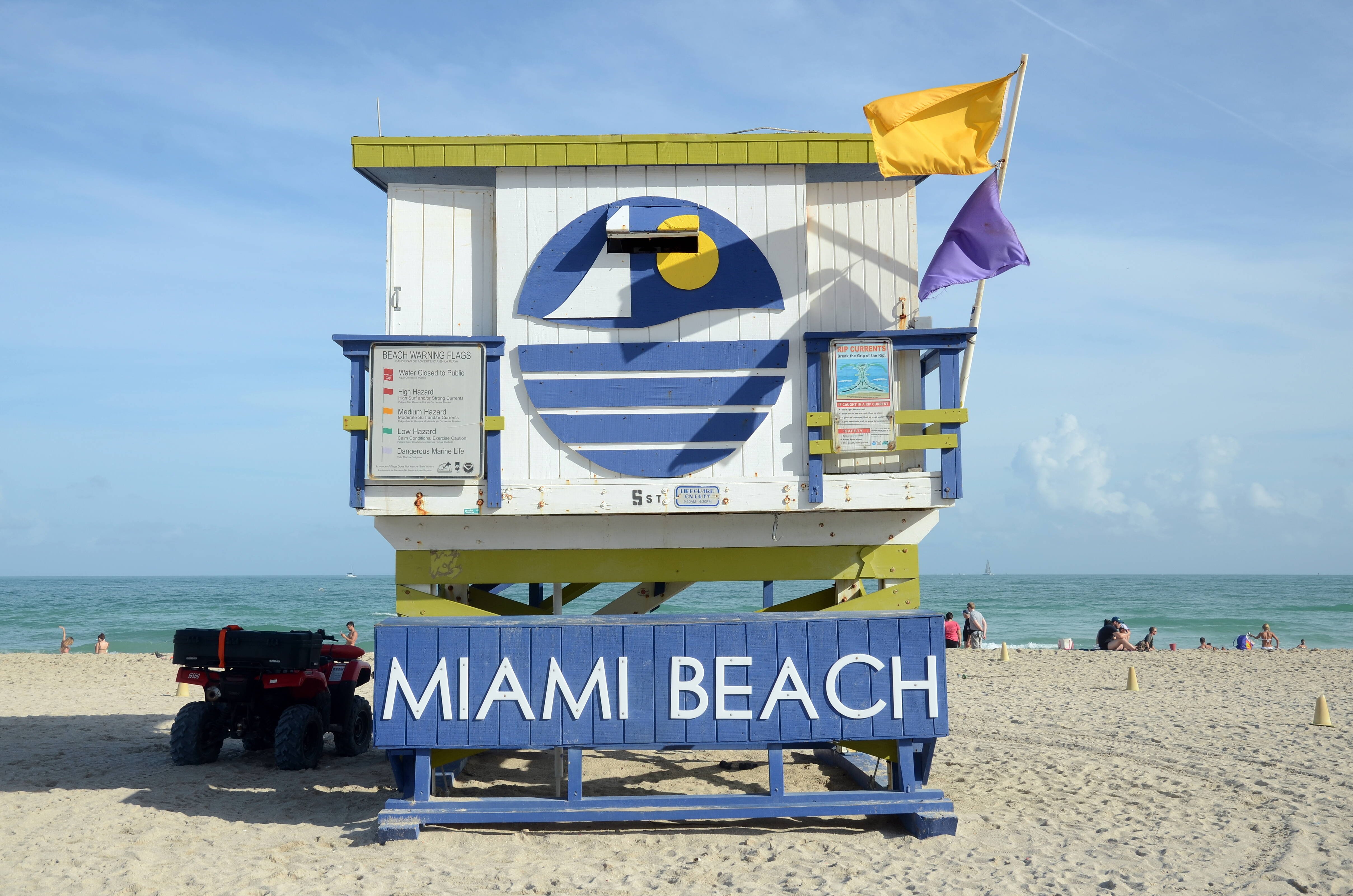 lifeguard tower miami beach imago0100771605h